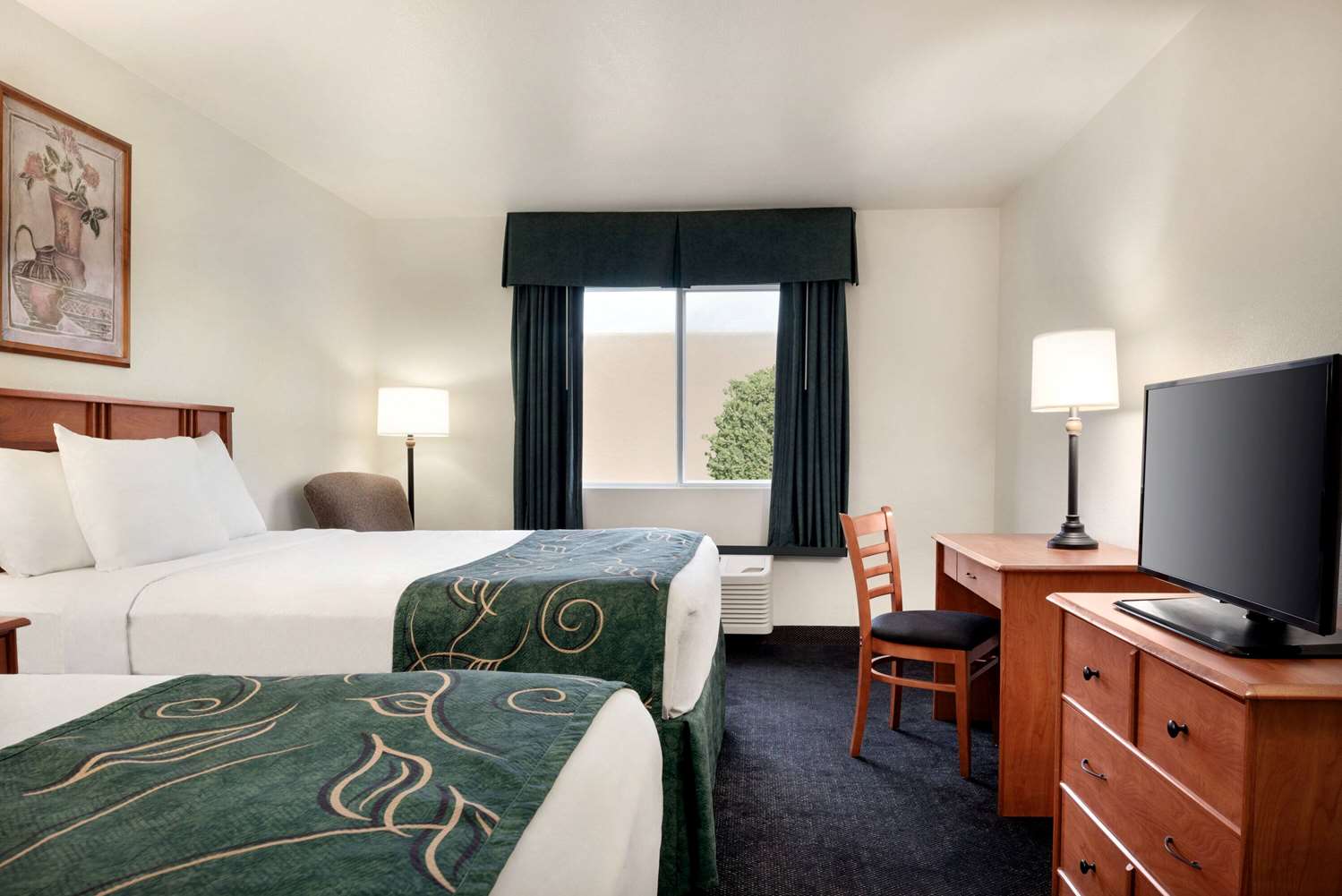 Travelodge by Wyndham Clinton Valley West Court 3/10