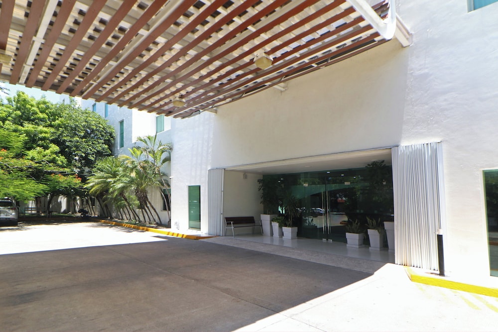 Holiday Inn Express Ciudad Del Carmen 45/50