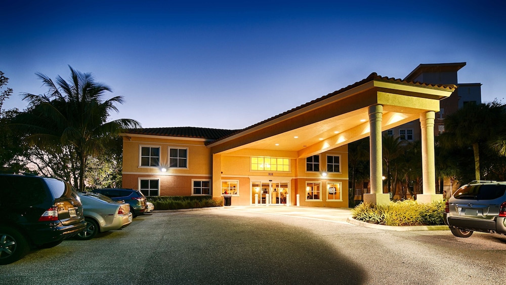 Best Western Intracoastal Inn 2/32