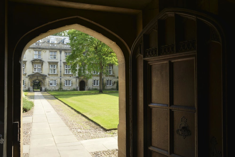 Christ S College Cambridge 55/58