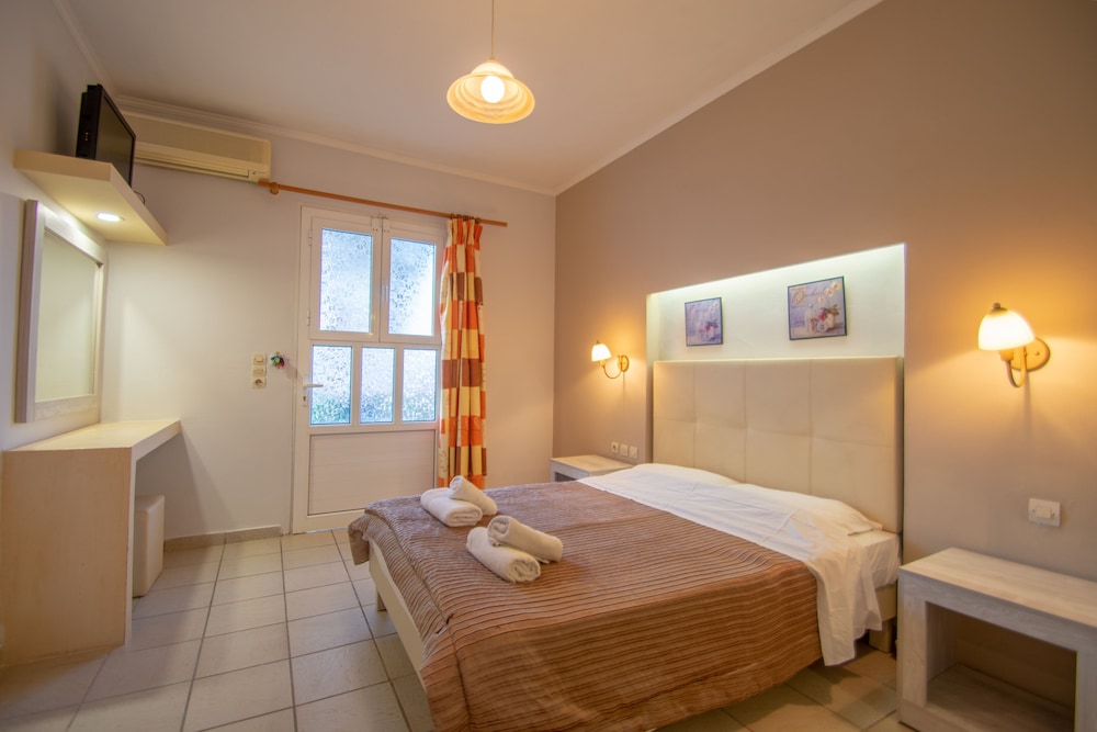 Agoulos Inn 20/50