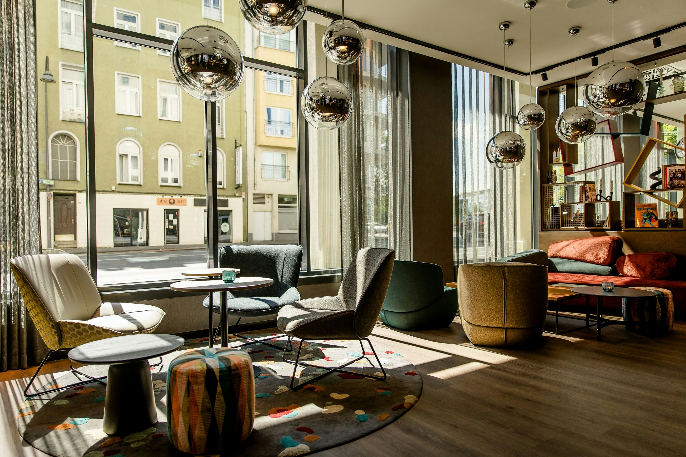 Hotel Motel One Koln-Mediapark 11/23