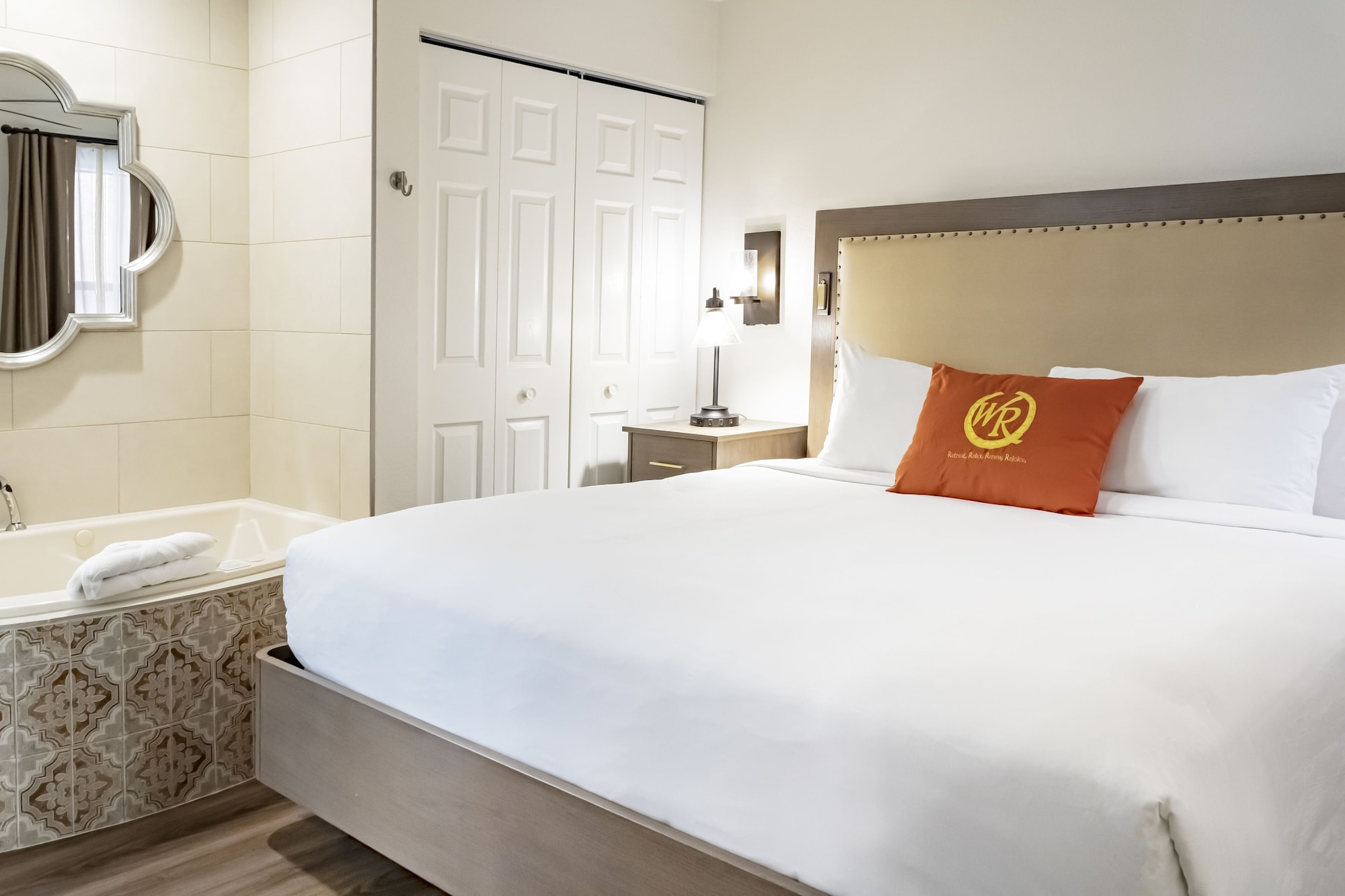 1 BEDROOM, VILLA