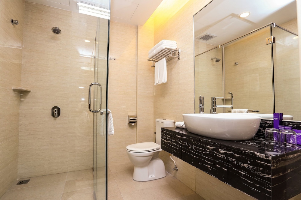 METRO HOTEL BUKIT BINTANG 38/39