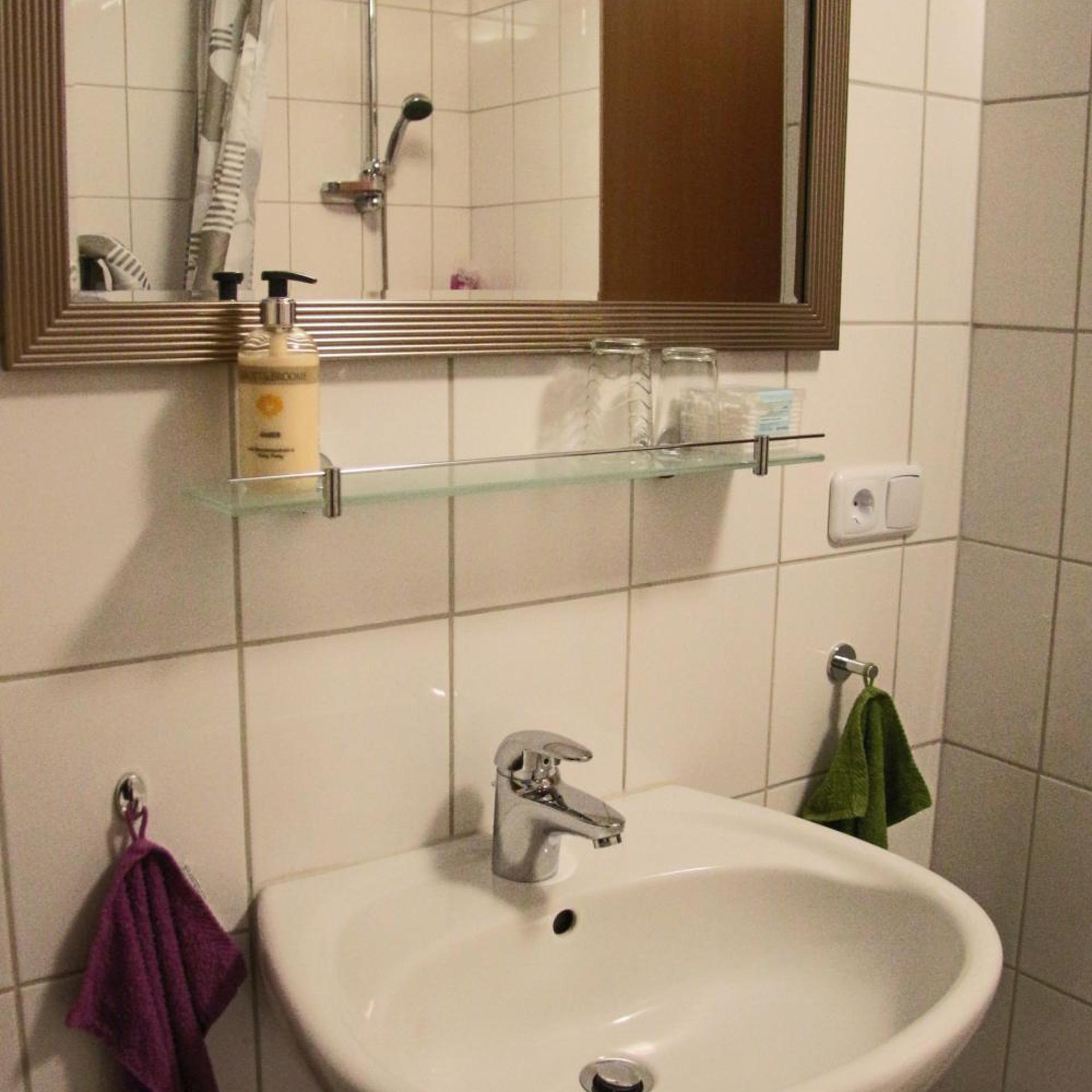 Hotel am Schloss Neuenstein 48/50