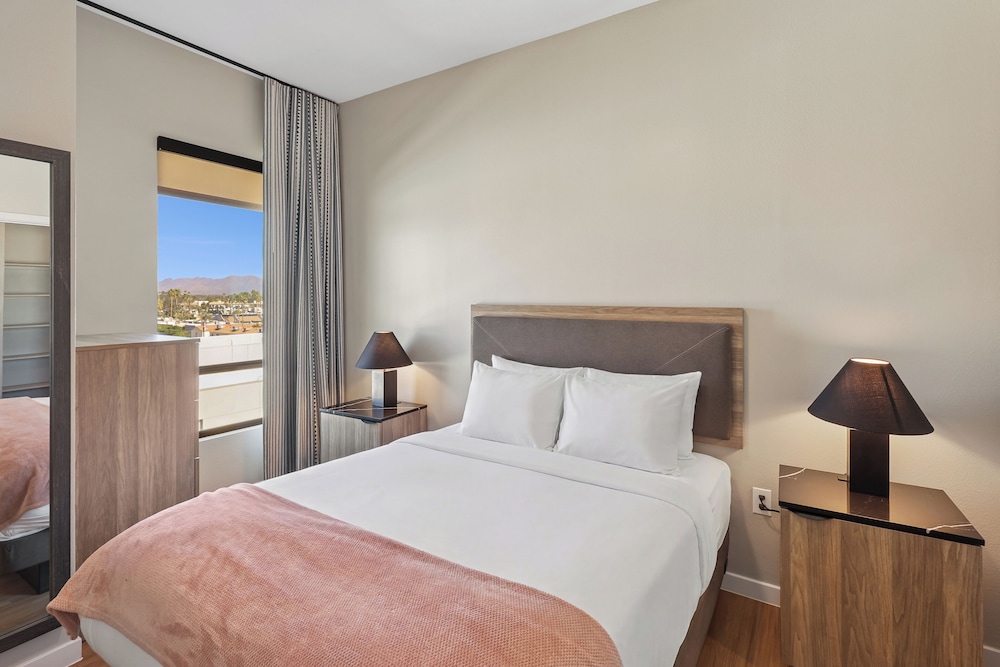 1 BEDROOM, APARTMENT