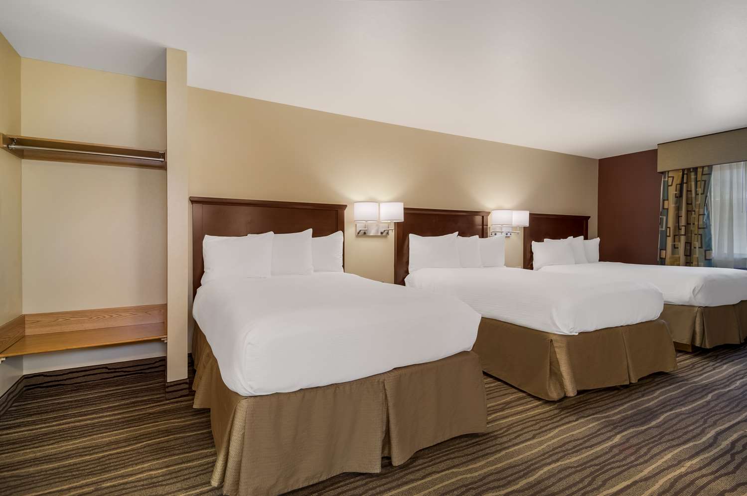 Best Western Cottage Grove Inn 8/30