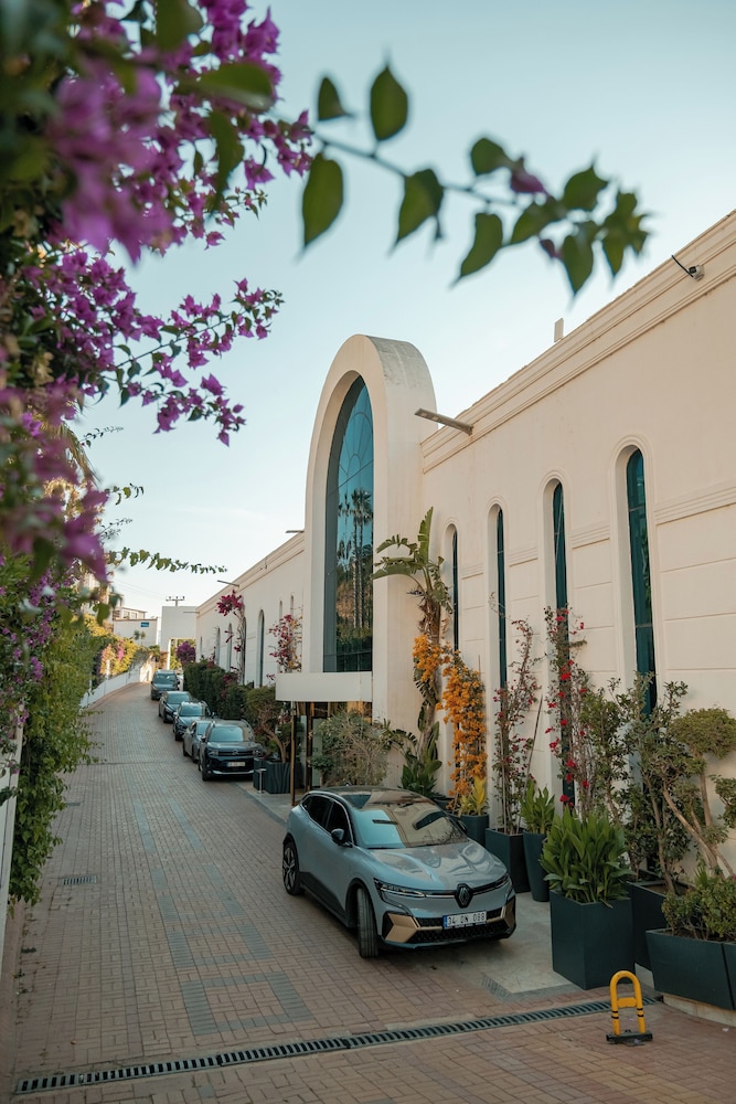 Delta Hotels by Marriott Bodrum 40/50