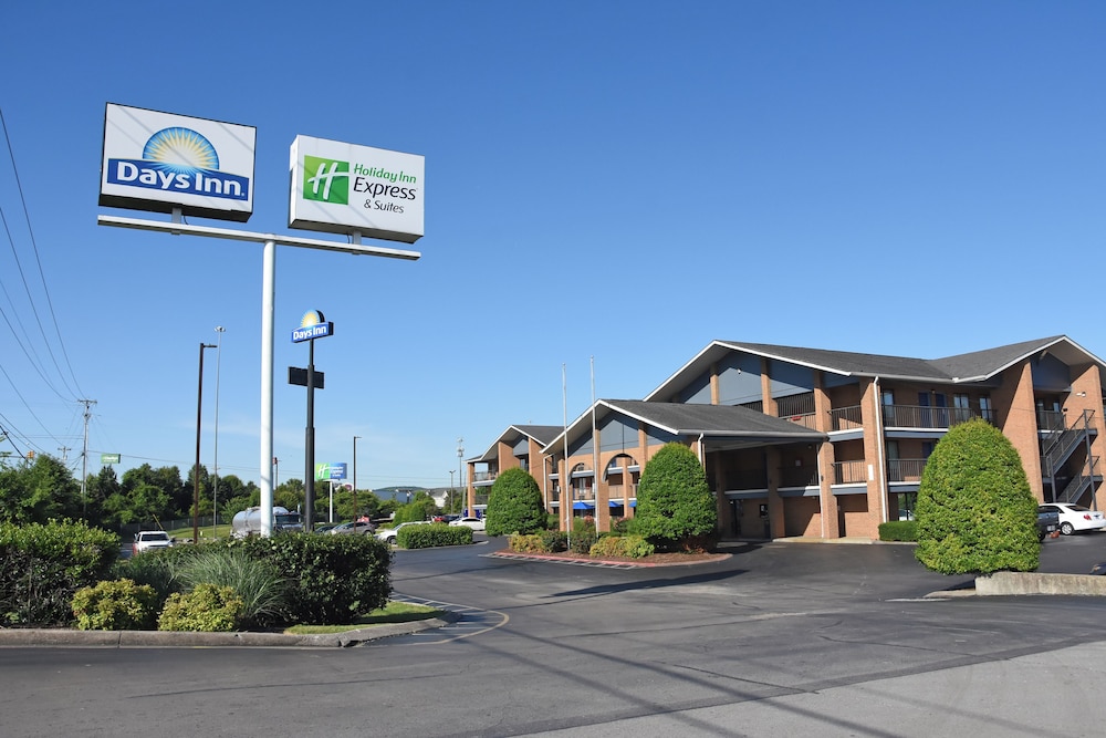 Days Inn by Wyndham Lebanon 33/35