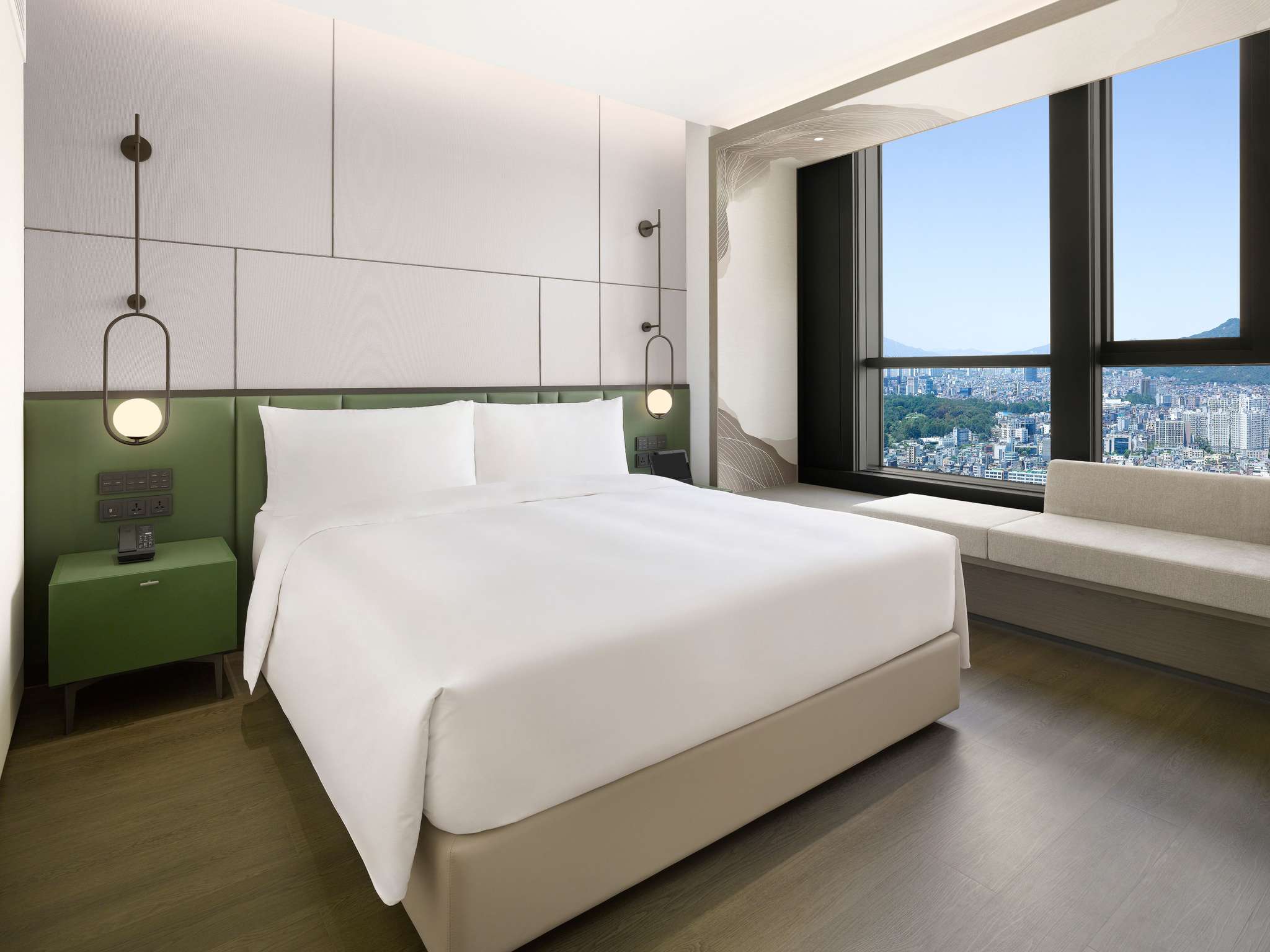 Junior Suite, King Bed, Corner