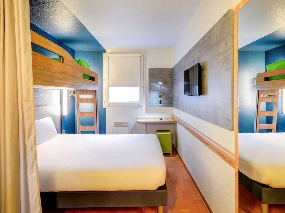 IBIS BUDGET RUEIL MALMAISON 42/47