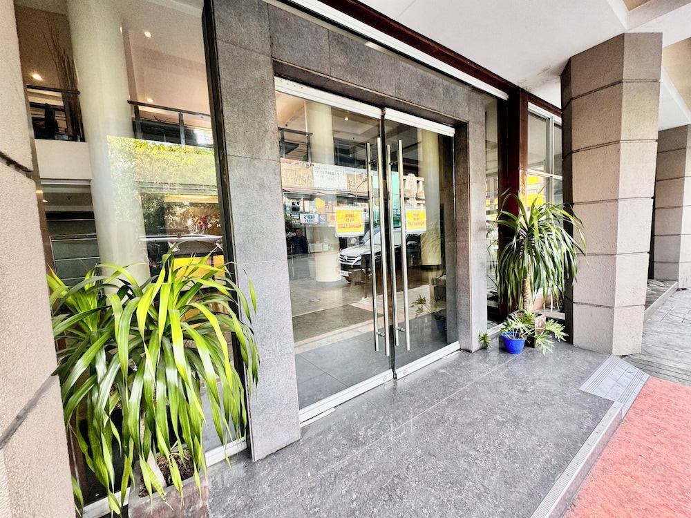 Mo2 Westown Hotel Bacolod - Downtown 40/43