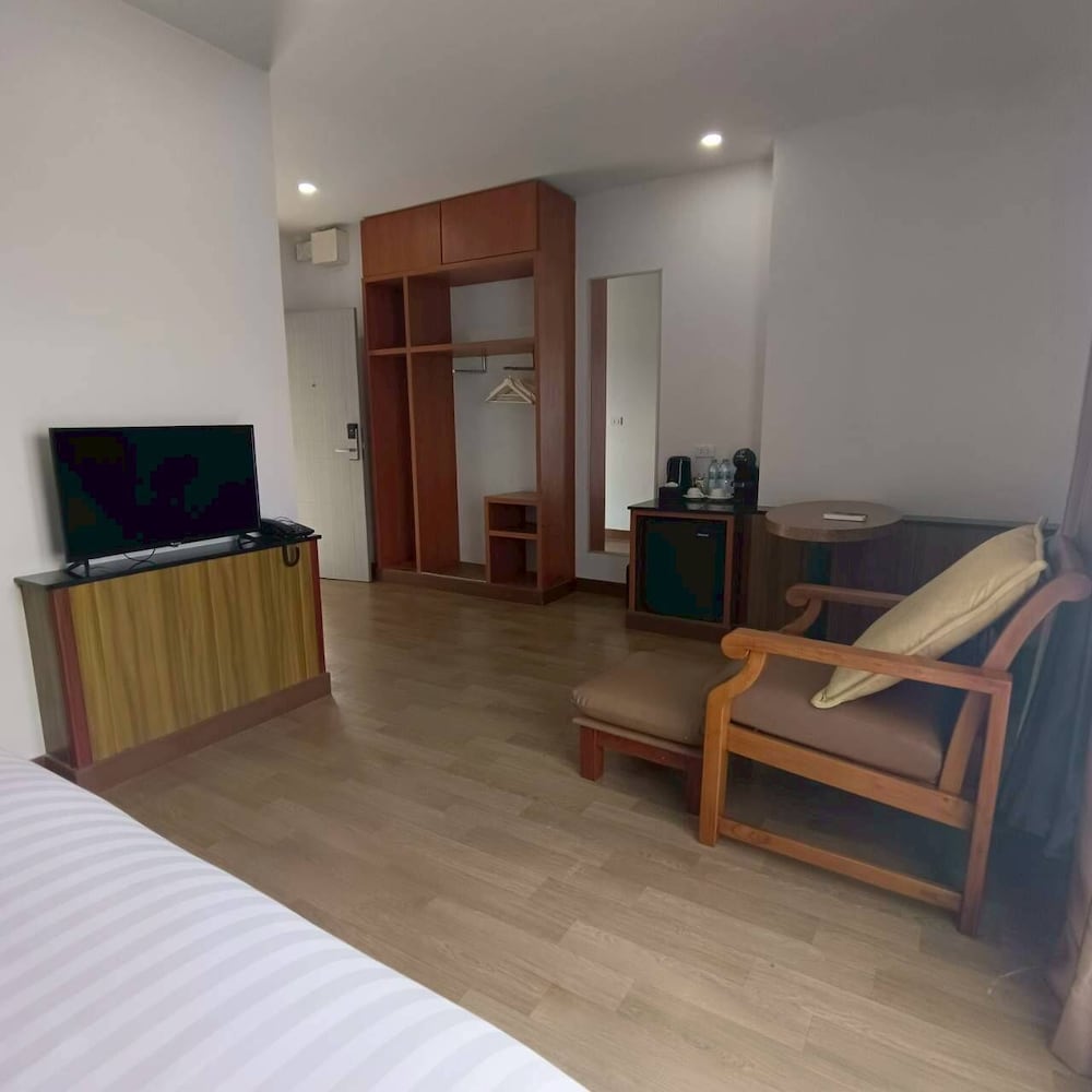 NJOY Prestige Grand Hotel Don Mueang 50/70