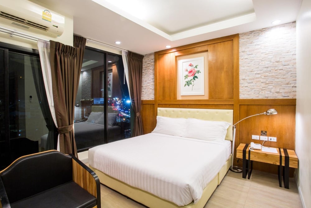 Triple B Boutique Residence 24/61