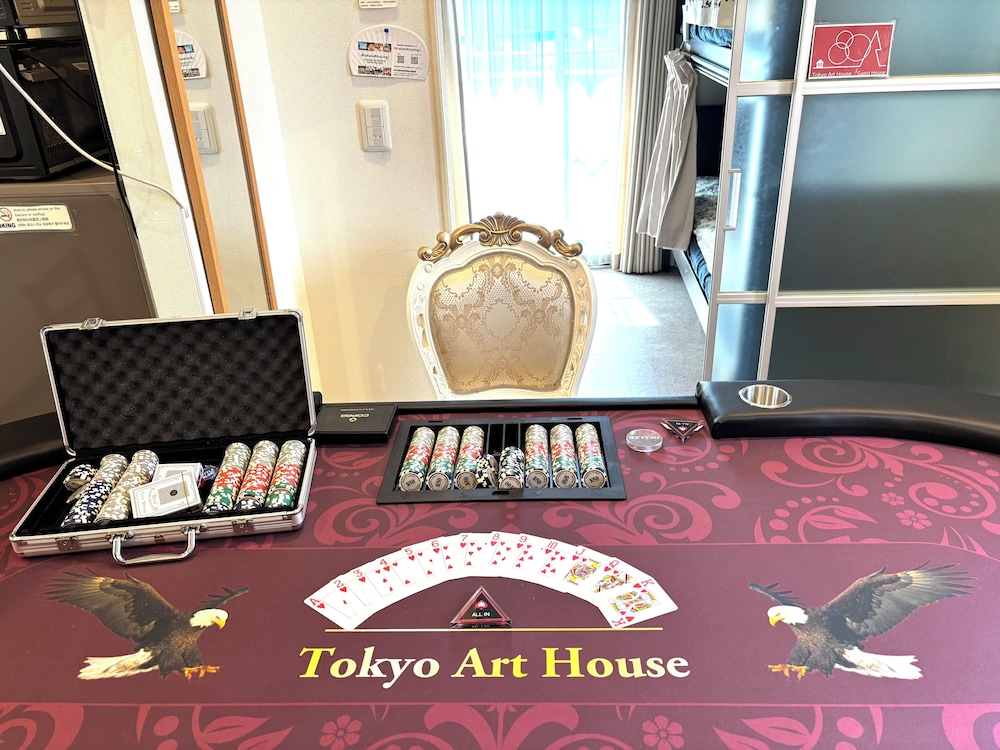 Tokyo Art House 3/49