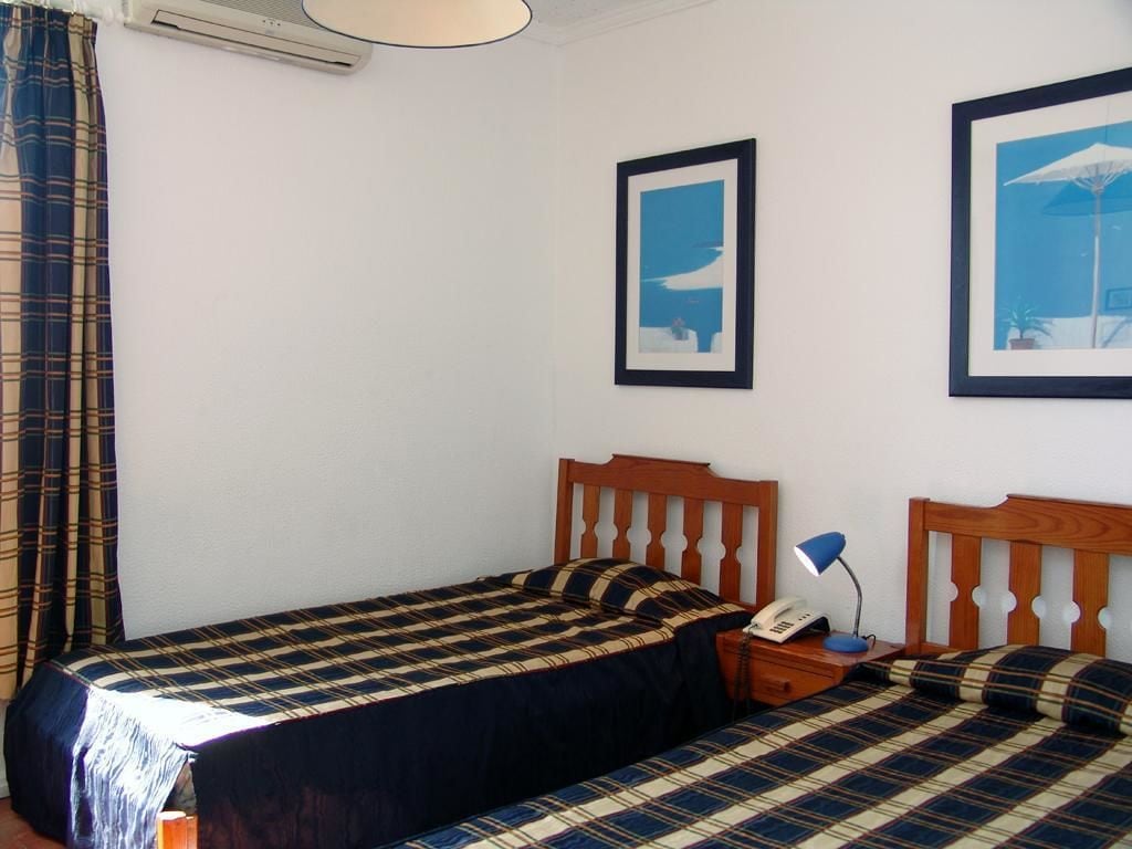 1 BEDROOM, APARTMENT