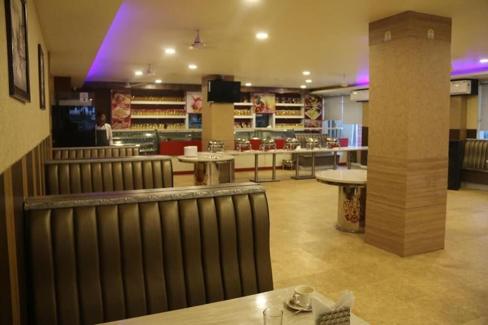 Hotel Paradise Ganga 38/49
