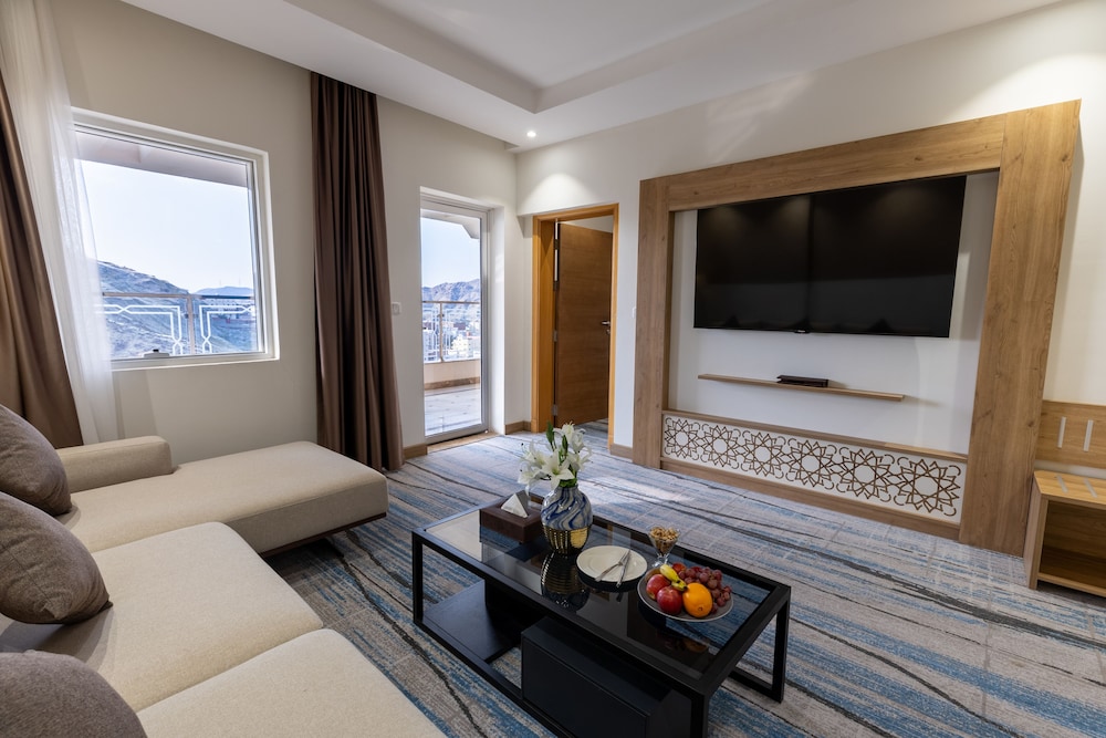 فندق وأجنحة تايم ربا(TIME Ruba Hotel & Suites) 62/80