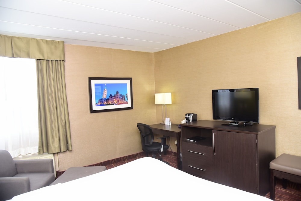 Days Inn by Wyndham Ottawa 23/31