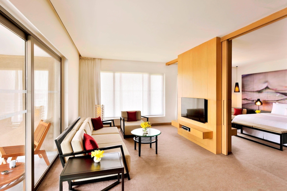 The Westin Hyderabad Mindspace 37/80