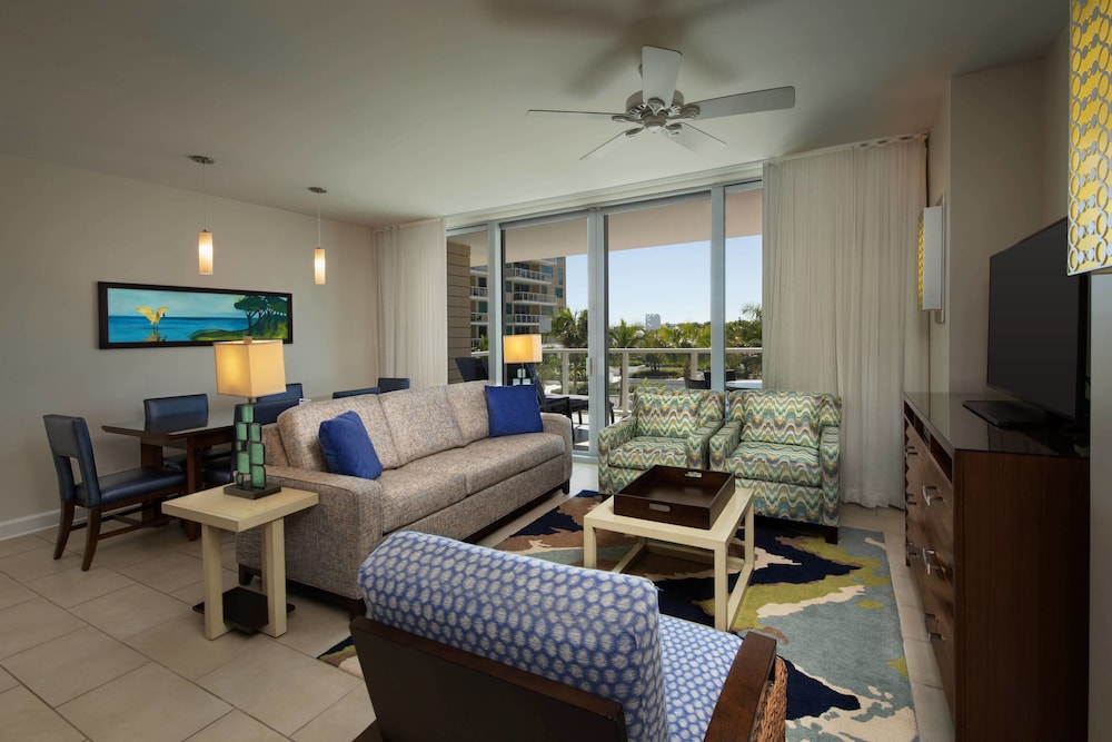 Marriott S Crystal Shores 18/26