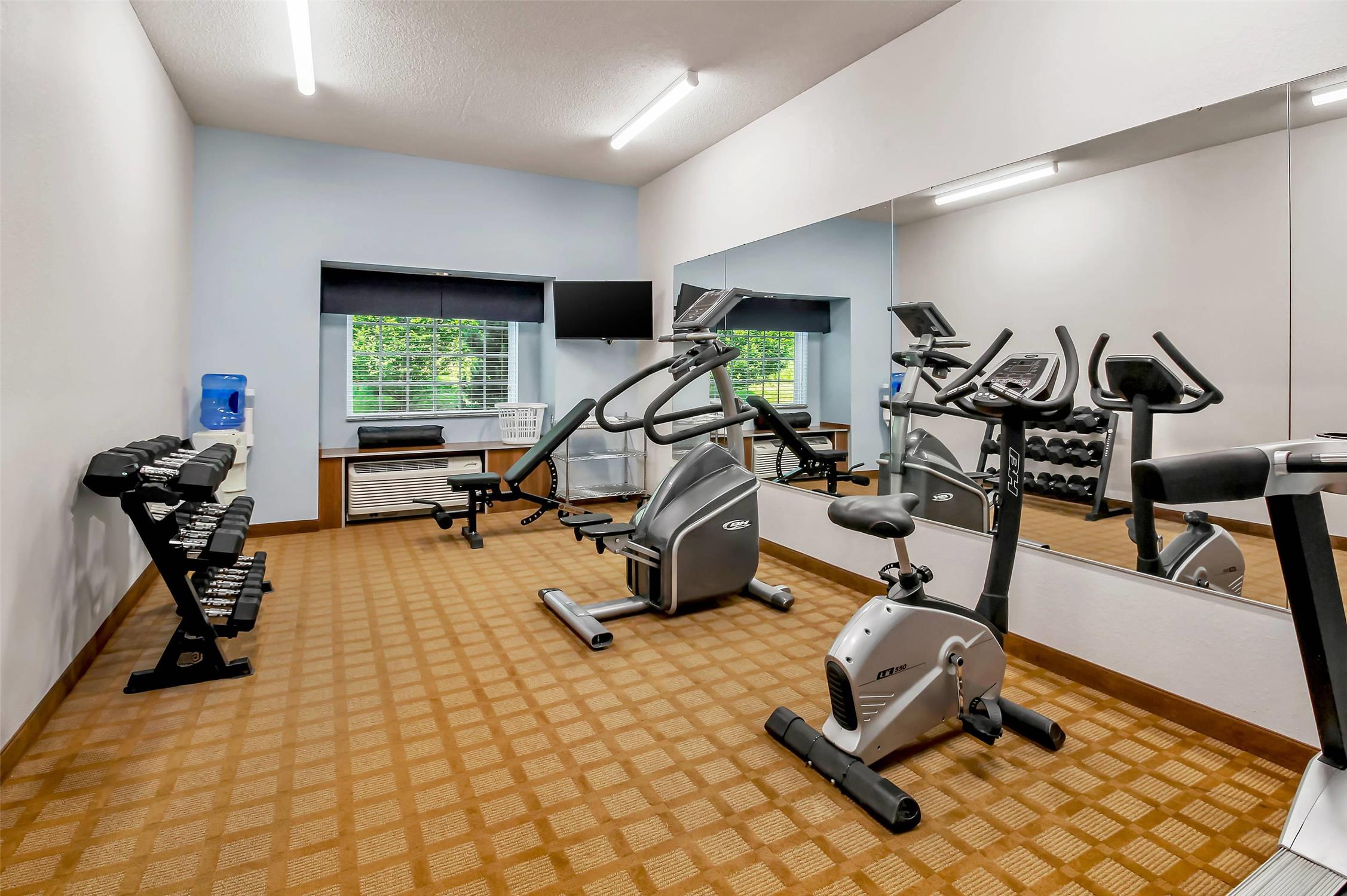 Quality Inn & Suites Washington PA 13/32