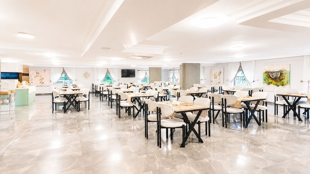 Latifoglu Hotel 37/50