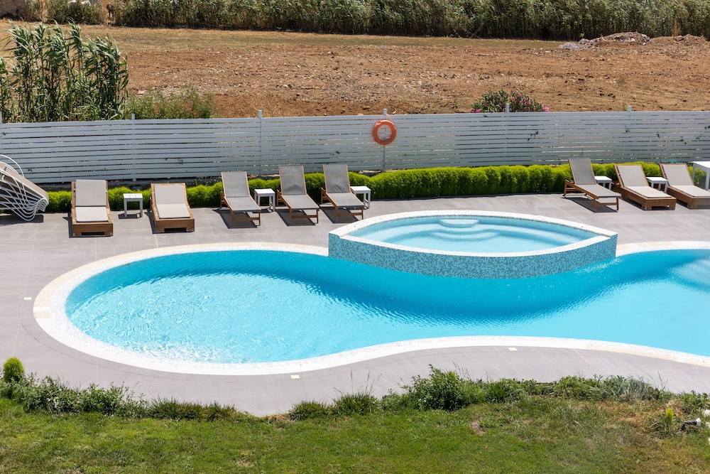 DEPIS EDEM LUXURY VILLAS 45/50