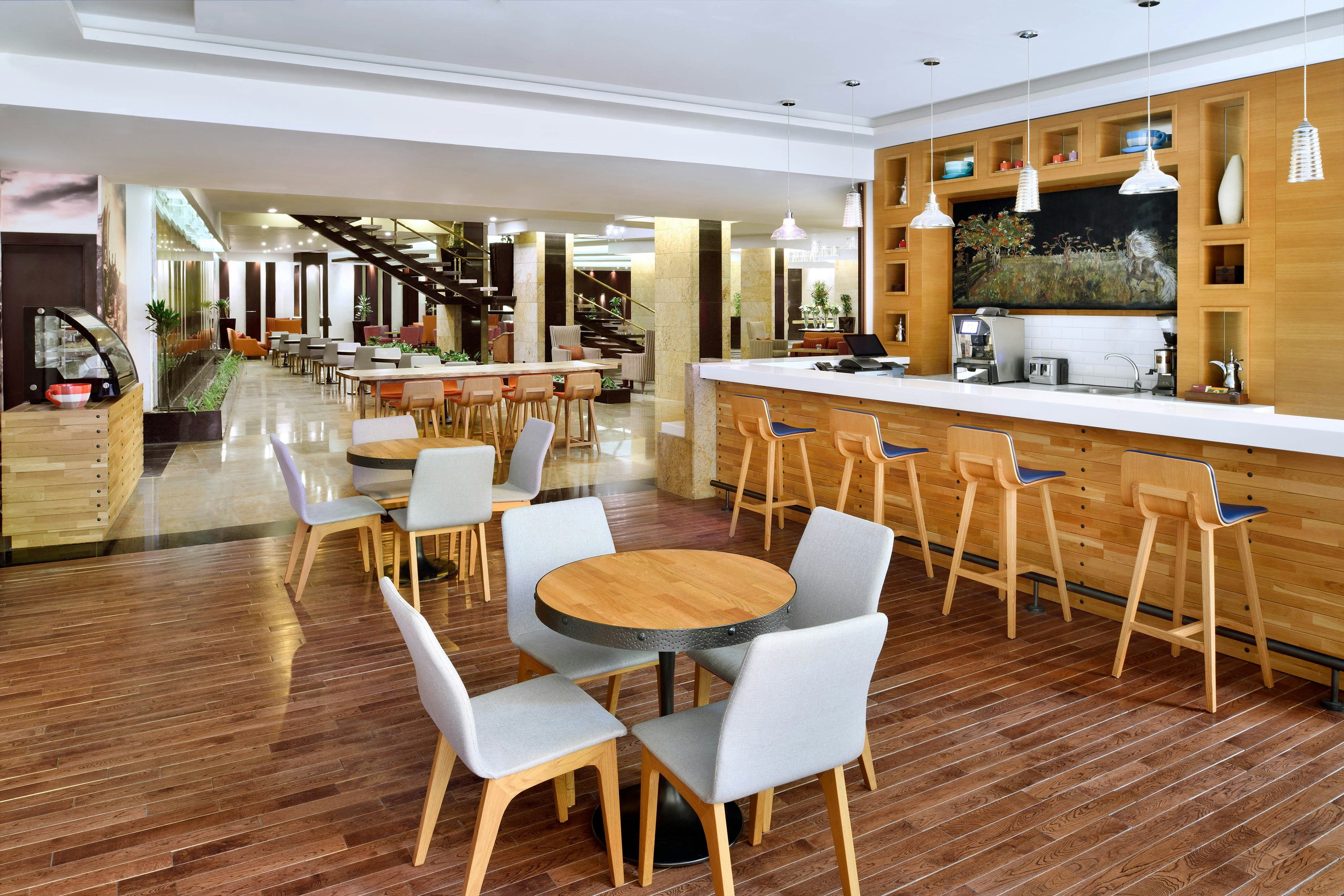 فور بوينتس من شيراتون رياض الخالدية(Four Points By Sheraton Riyadh Khaldia) 3/10