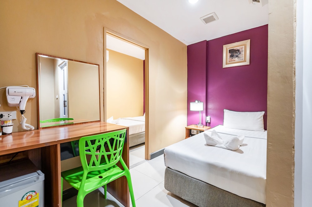The Richy Place Guest House 24/46