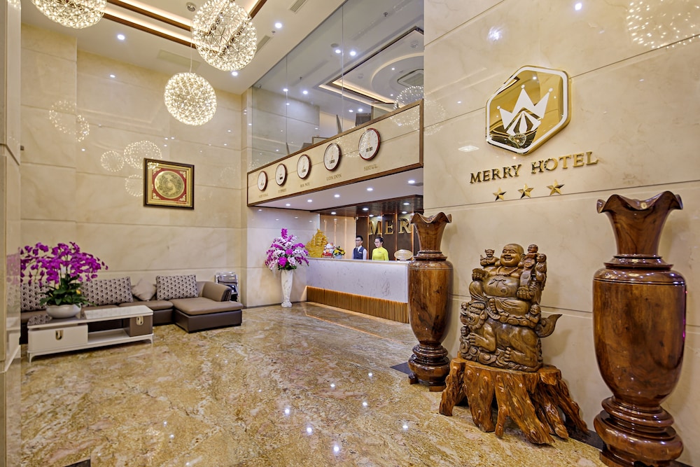 Merry Hotel 5/30