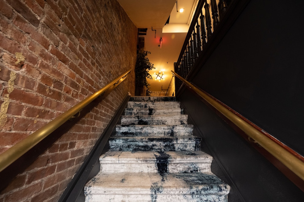 The Flat NYC 33/47