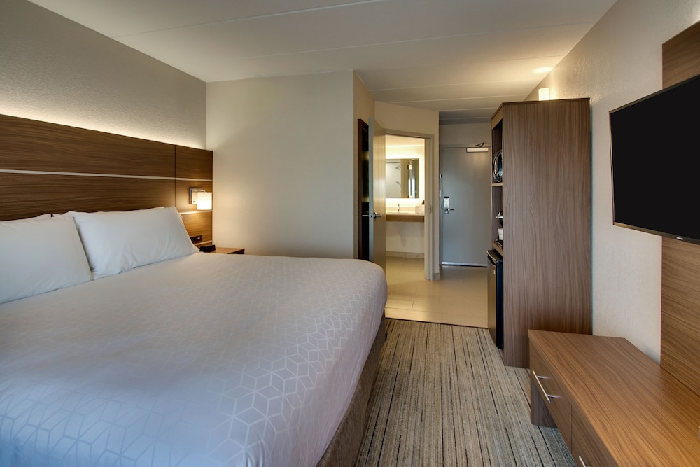 Holiday Inn Express Atlantic City W Pleasantville Ex Comfort Inn Suites West Atlantic City 23/70