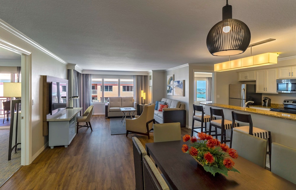 Hyatt Regency Clearwater Beach Resort And Spa 55/75