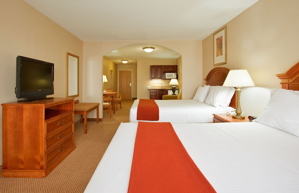Holiday Inn Express Hotel Suites Logansport 29/70