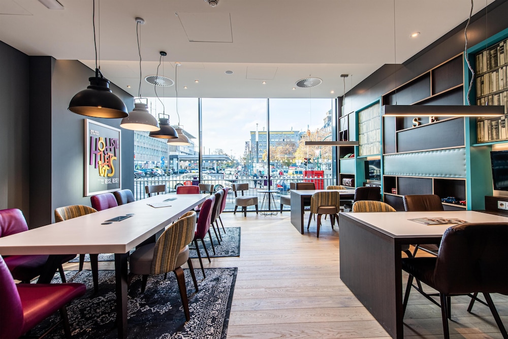 Premier Inn Essen City Centre 38/47