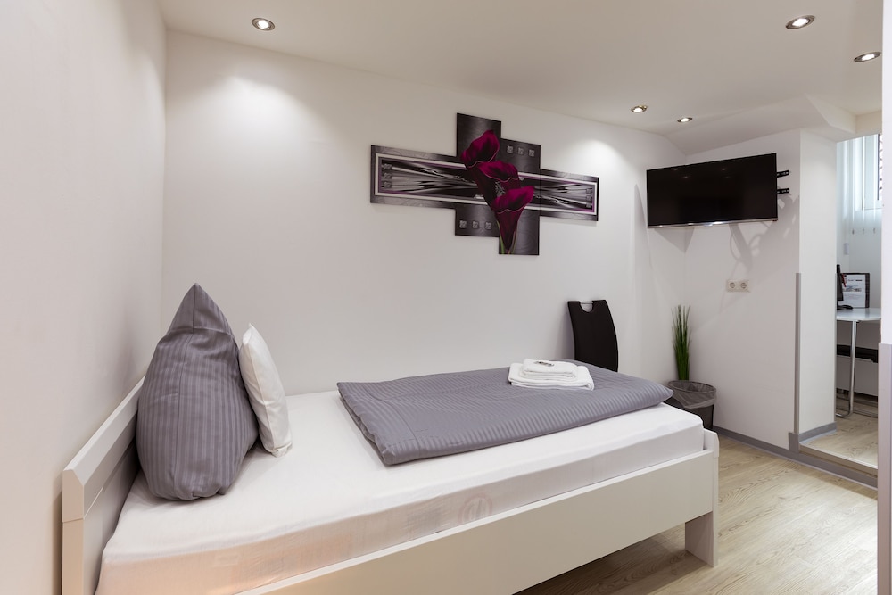 Hotel Ruhen 25/56