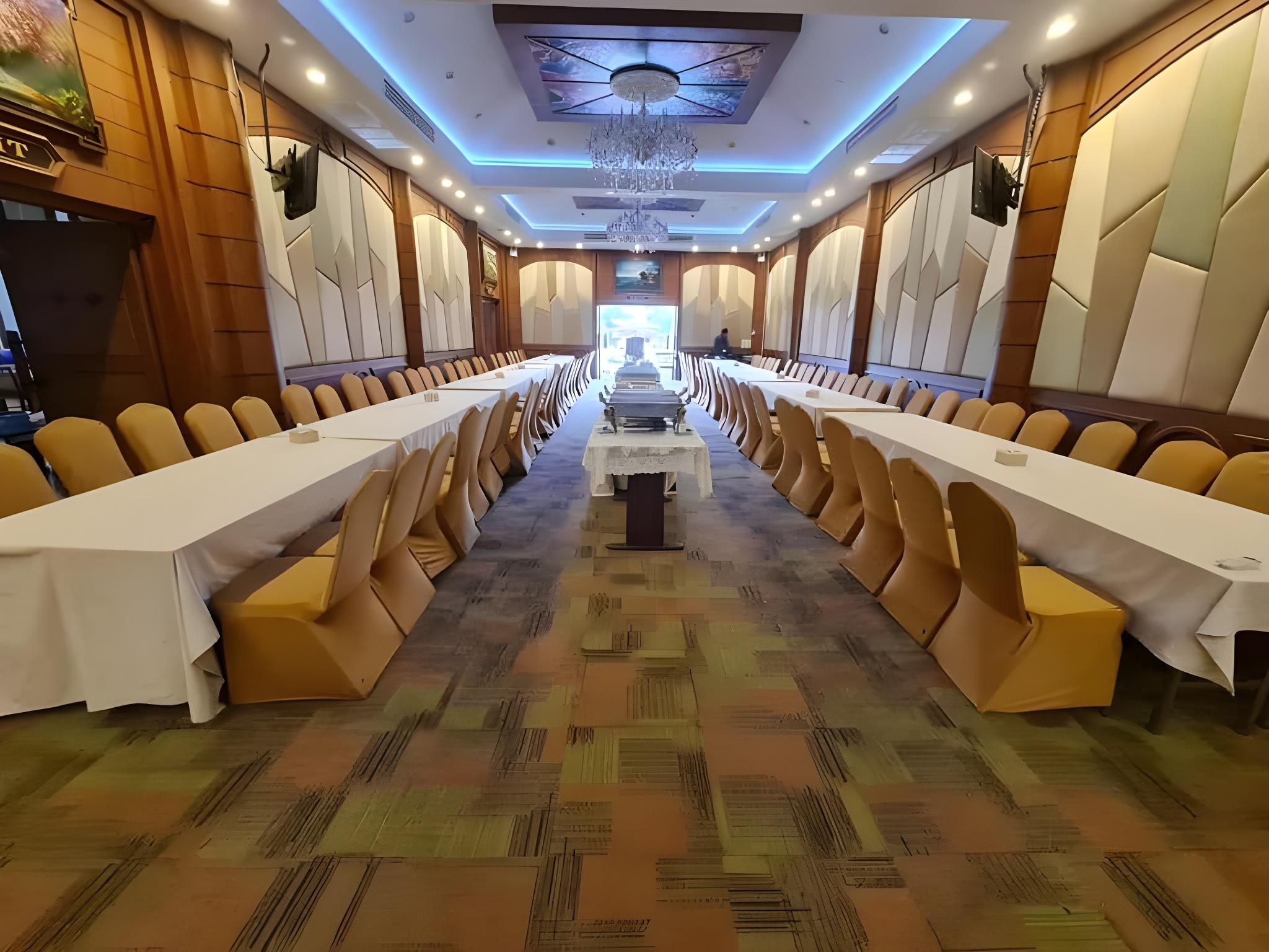 Phitsanulok Orchid Hotel 30/50