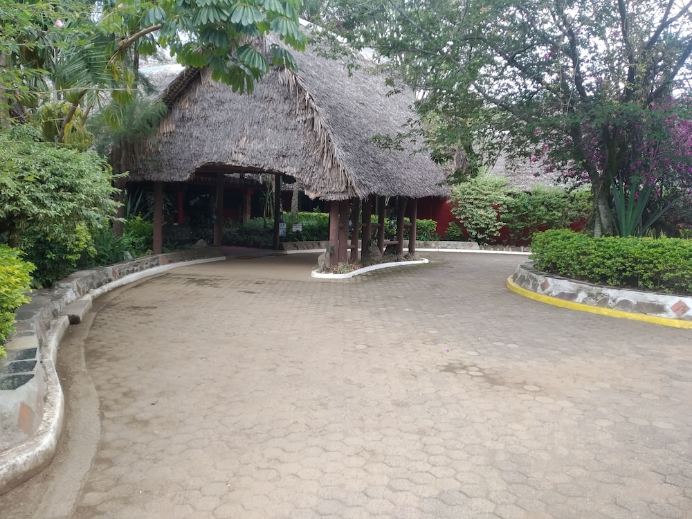 Mara River Lodge 40/50