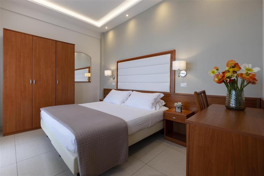 Hotel Elios 16/50