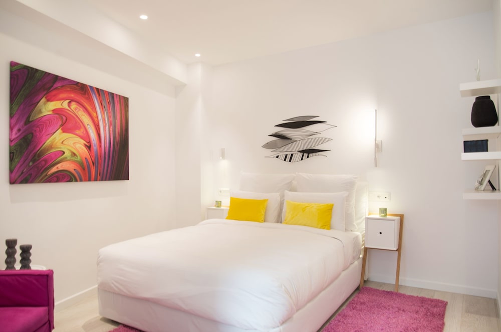 Pinacota Suites Athens 12/50