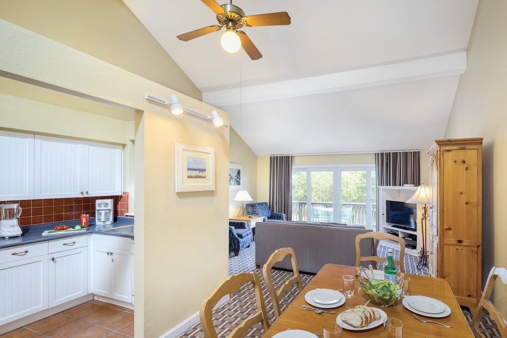Club Wyndham Newport Overlook 7/50