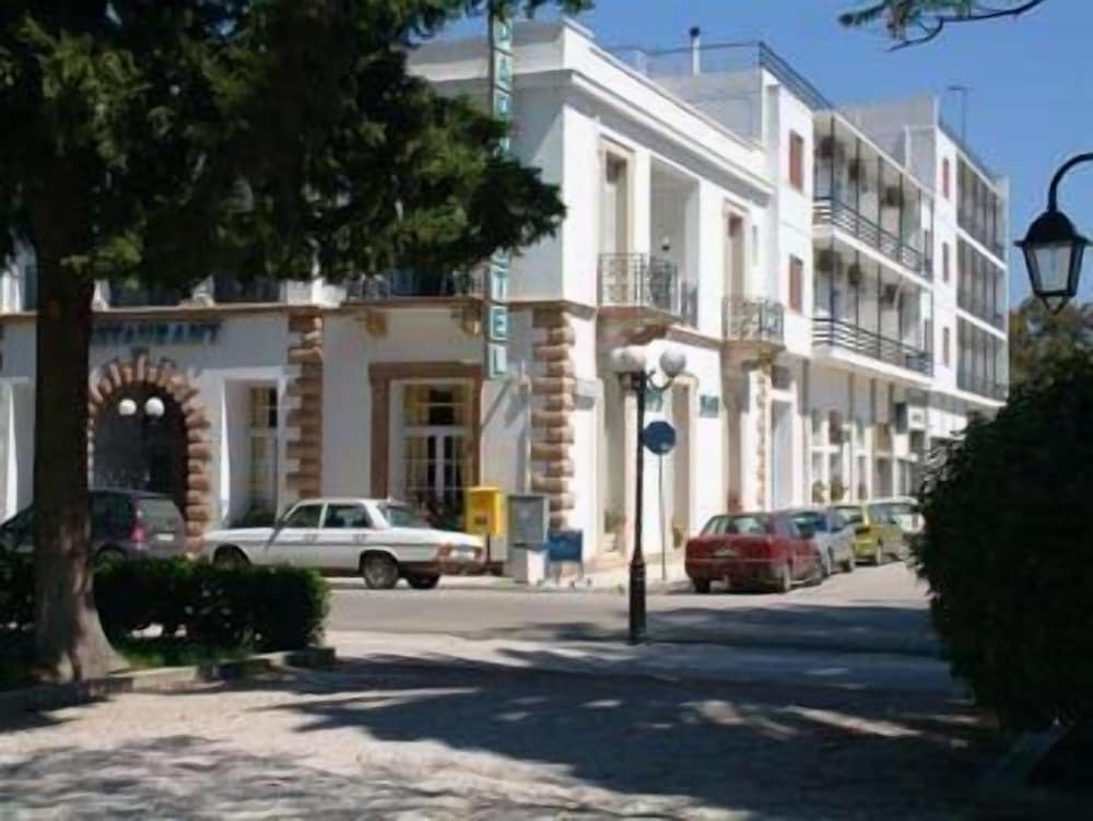 Park Hotel 34/37
