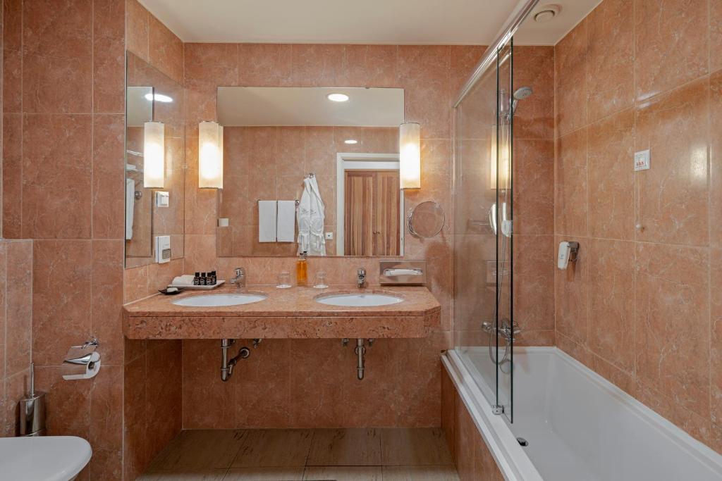 Premium, Single, Sea View