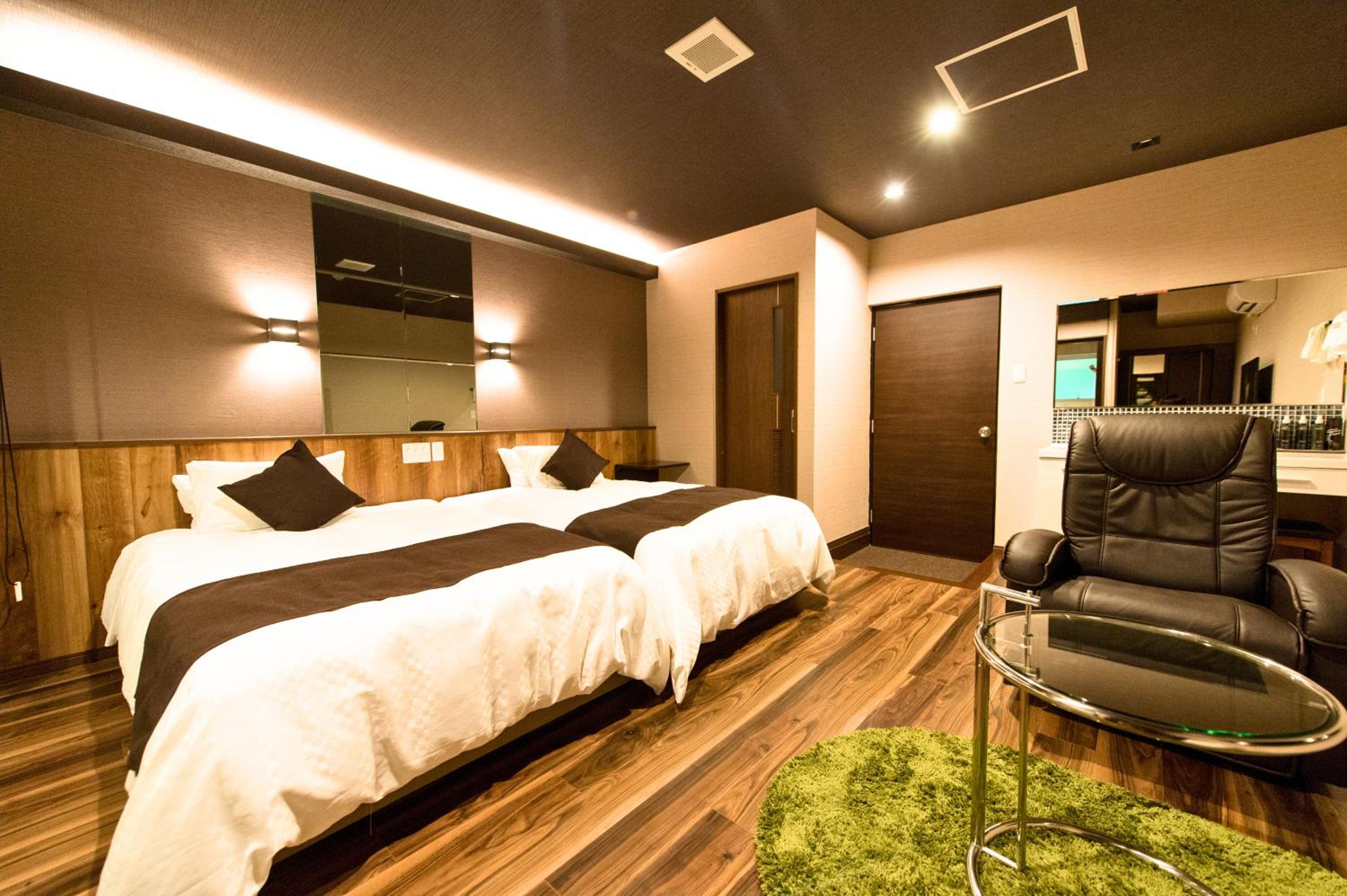 Semi Room, Western, Deluxe, 2 Semi Double Beds, Outdoor Bath, Smoking