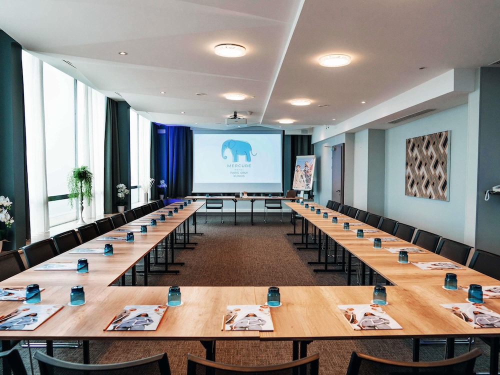 MERCURE PARIS ORLY RUNGIS 59/71