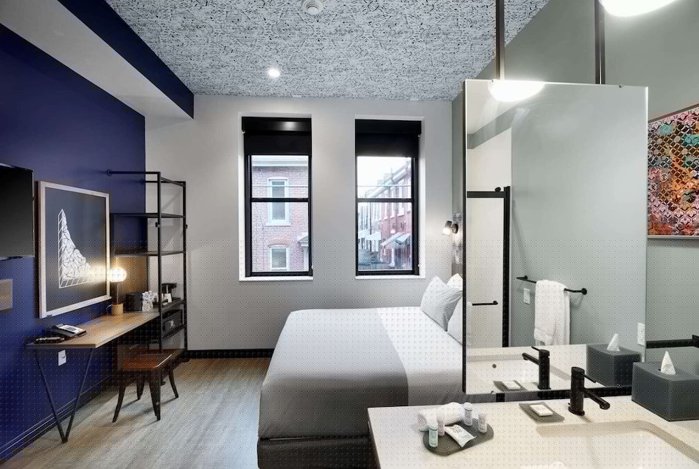 TRYP by Wyndham Pittsburgh/Lawrenceville 32/68