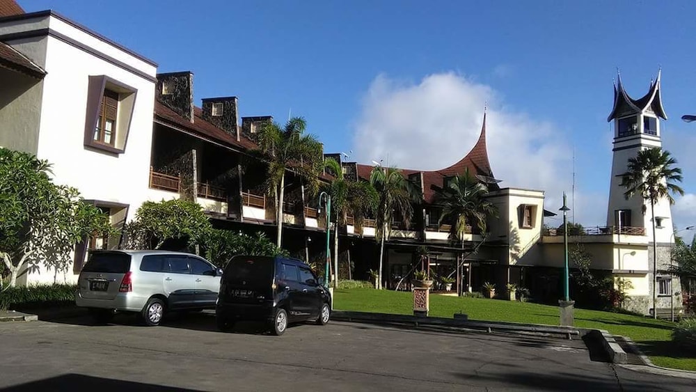 Campago Resort Hotel 43/51