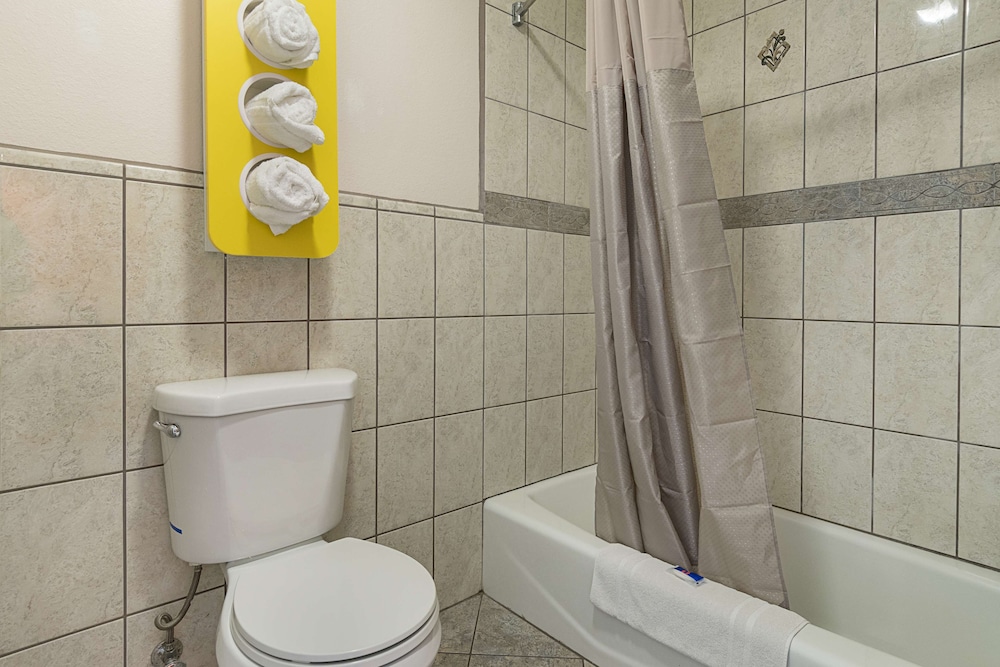 Motel6 Lomita, CA 30/34
