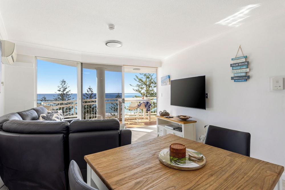 ULTIQA Burleigh Mediterranean Resort 53/65